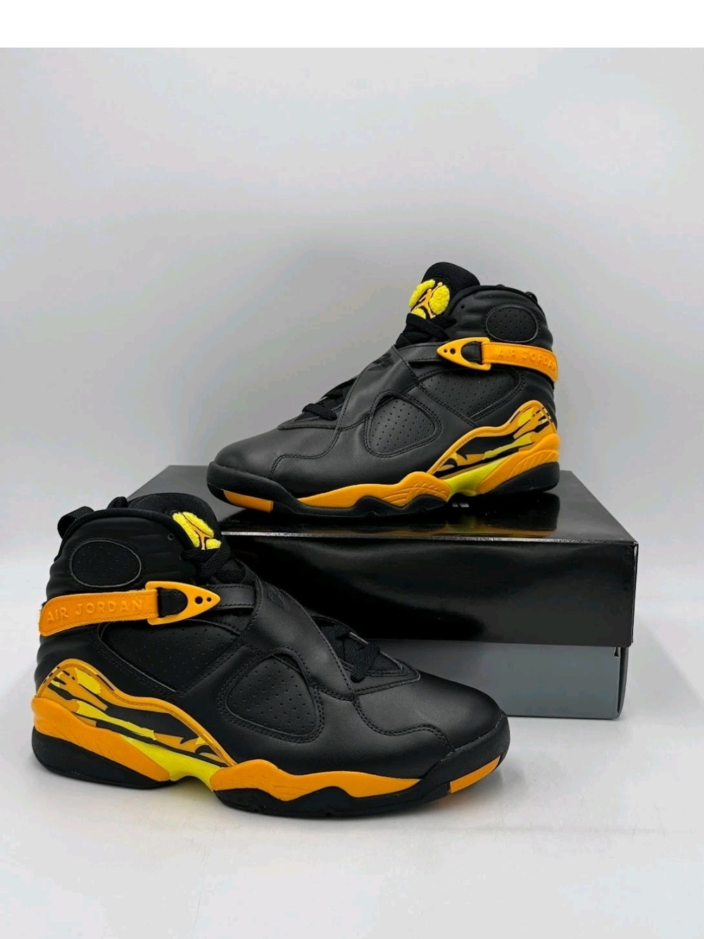 Men's Size 9.5 - Women's 11 -Jordan 8 Retro Taxi Yellow Black unisex